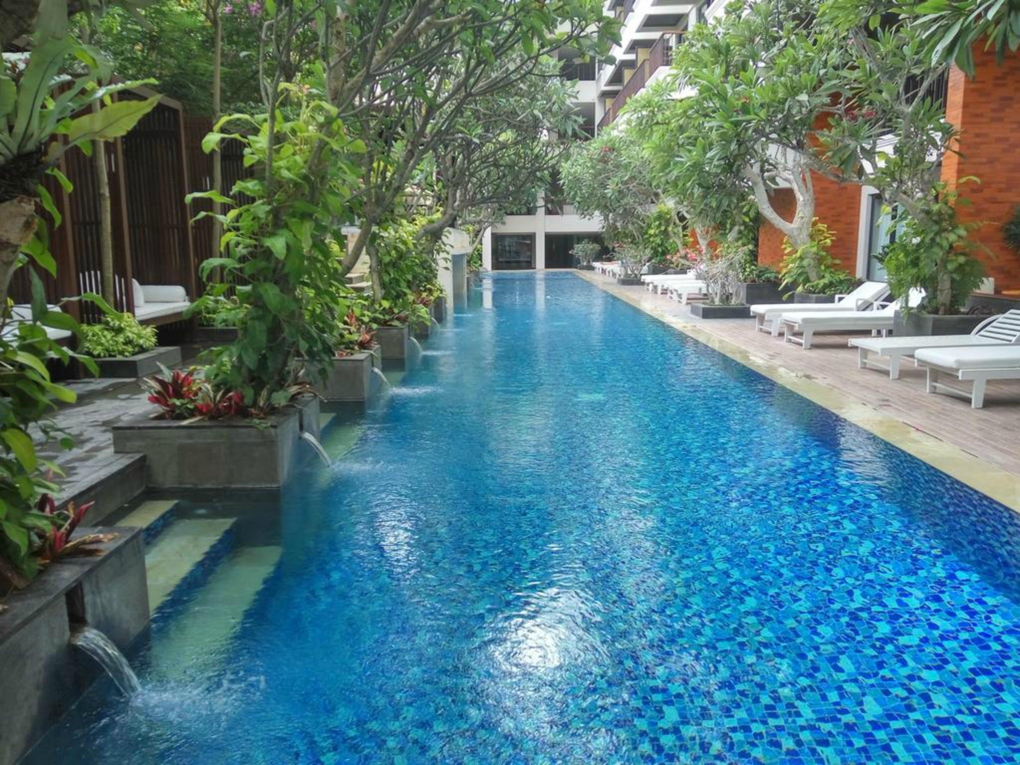 Jambuluwuk Oceano Seminyak Hotel Экстерьер фото