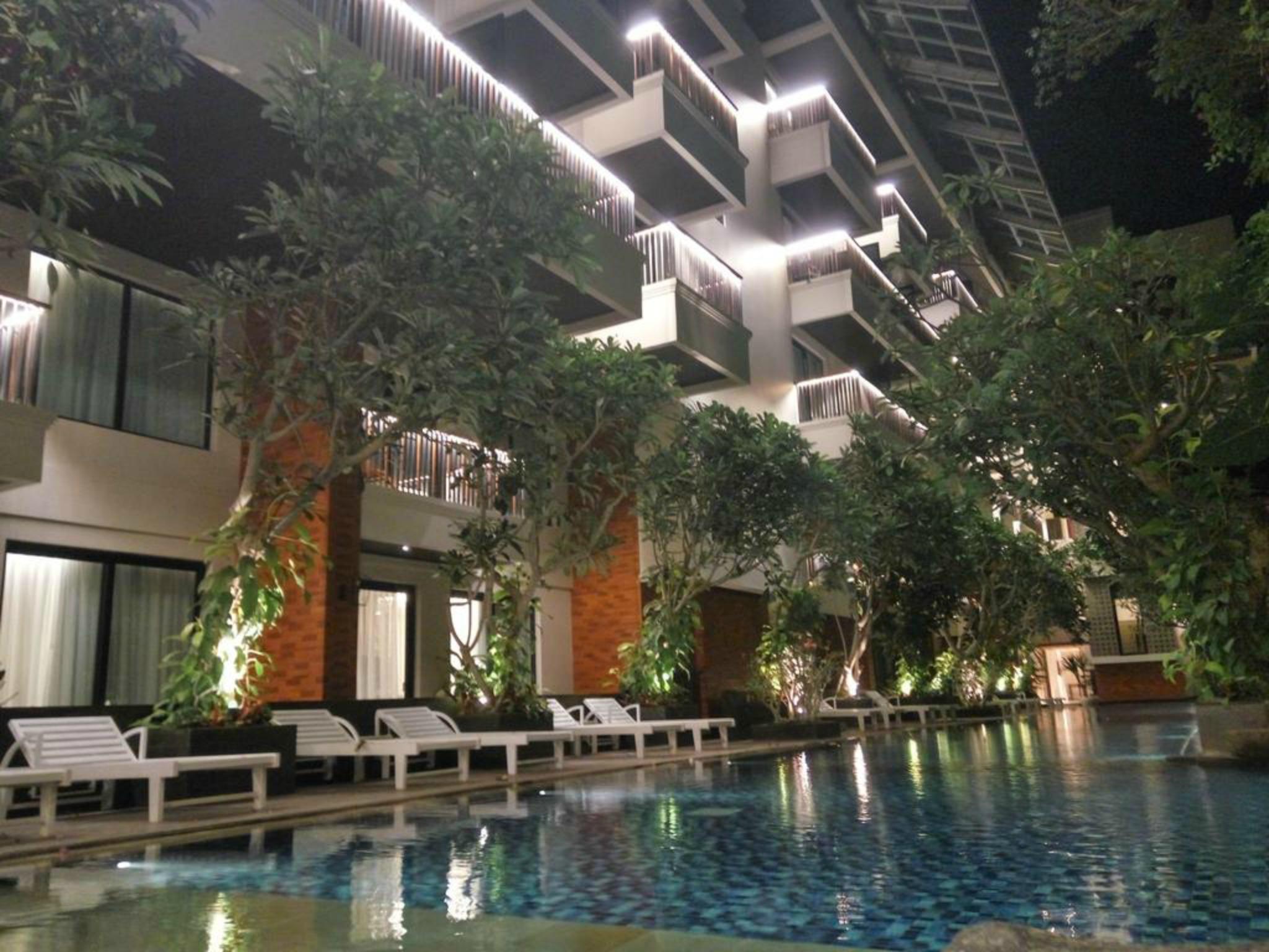 Jambuluwuk Oceano Seminyak Hotel Экстерьер фото