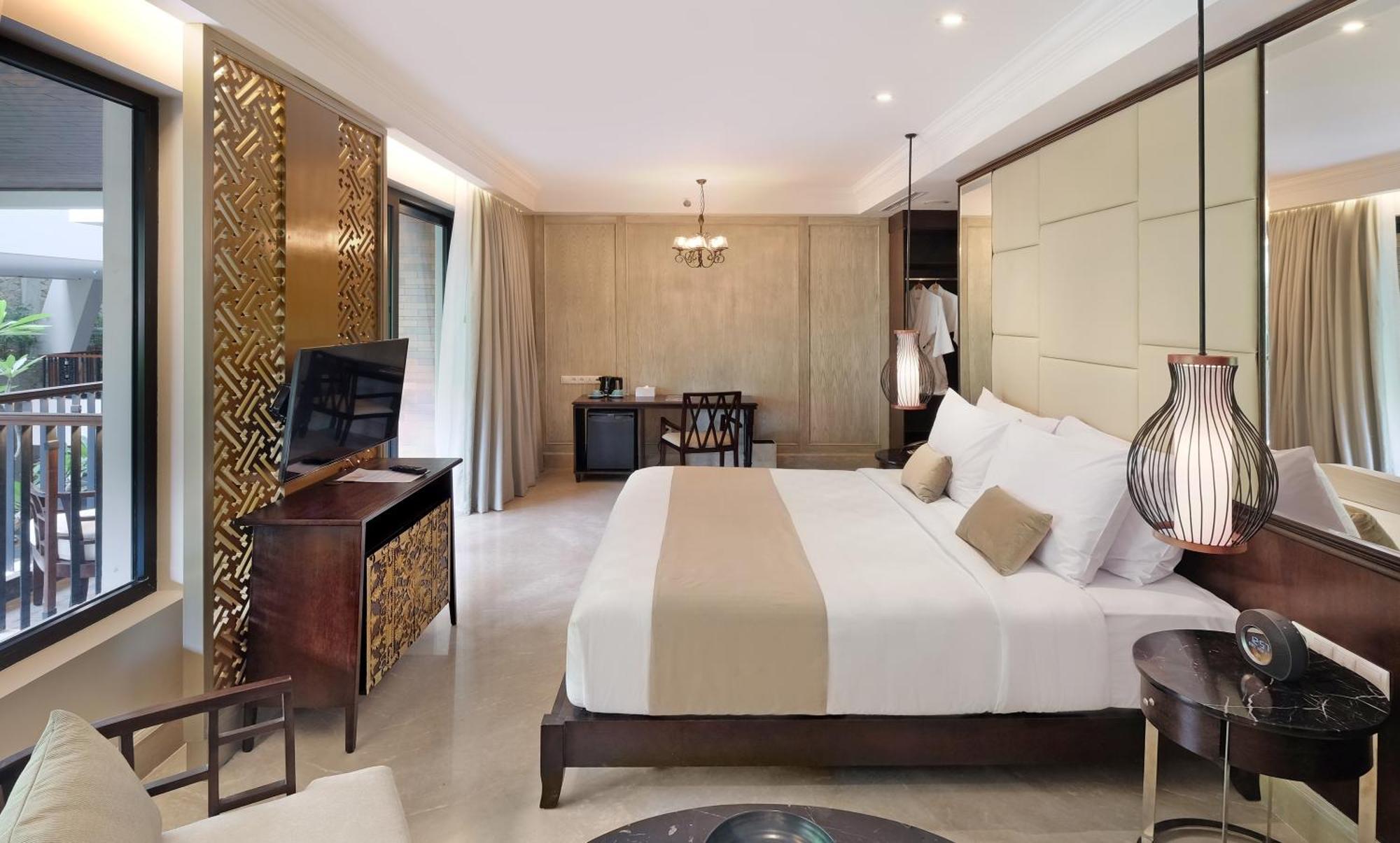 Jambuluwuk Oceano Seminyak Hotel Экстерьер фото