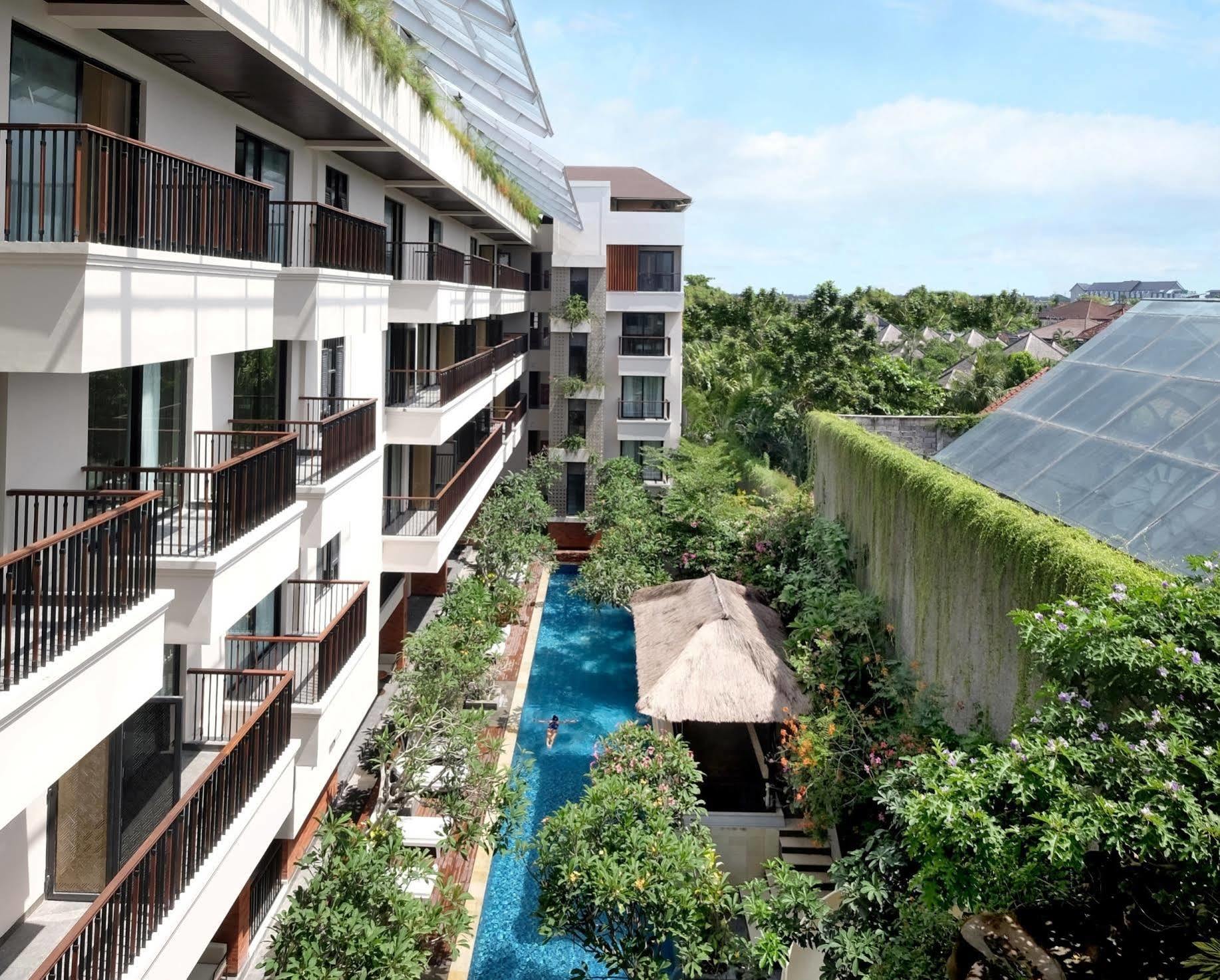 Jambuluwuk Oceano Seminyak Hotel Экстерьер фото